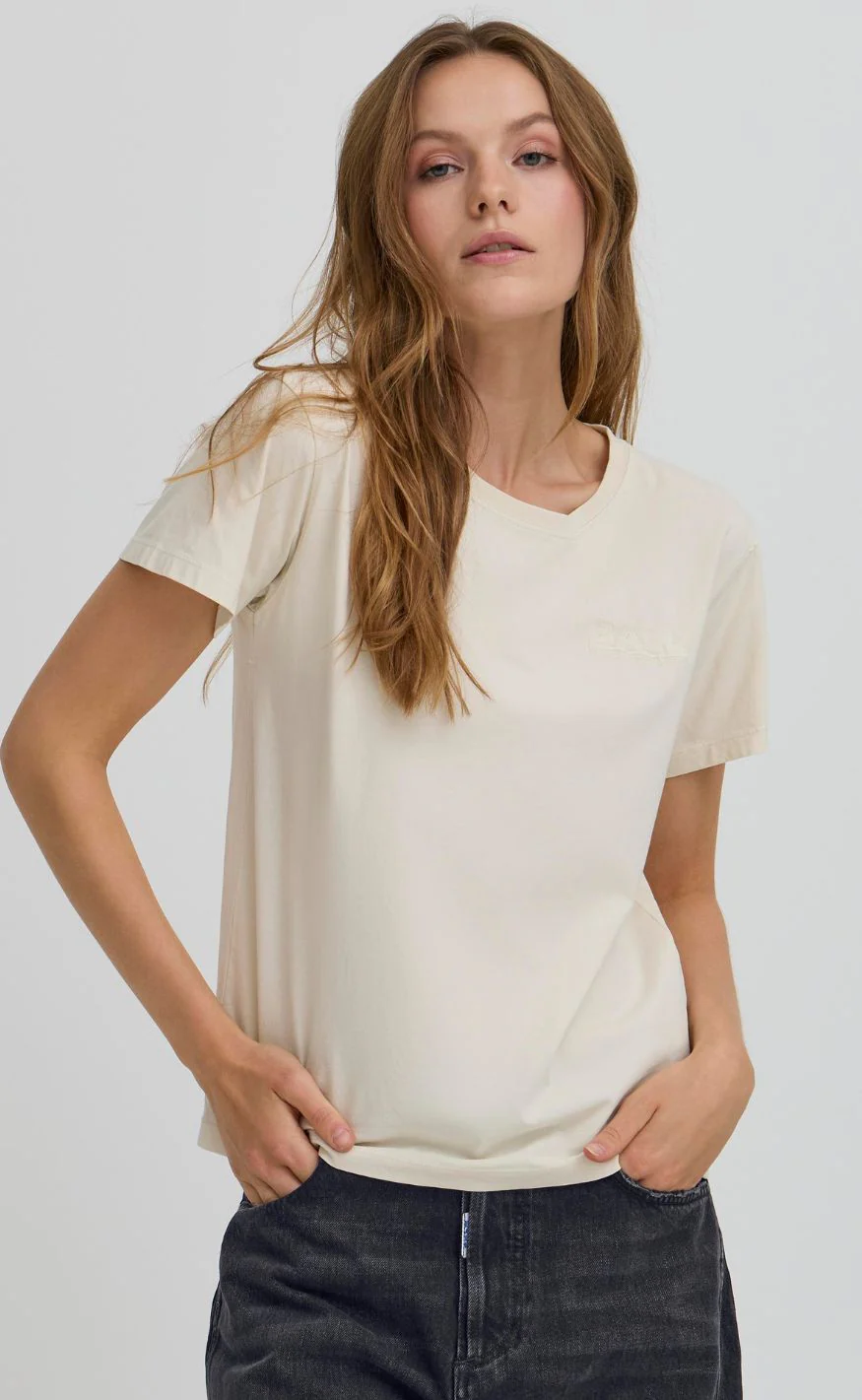 BALL Original T-shirt - Simona - Arctic Wolf - Image 2
