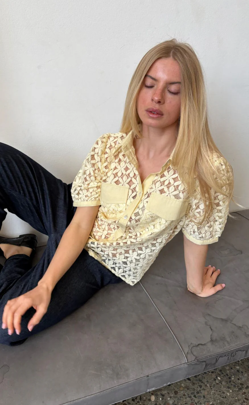 Continue Bluse - Charlotte Lace SS - Light Yellow - Image 4