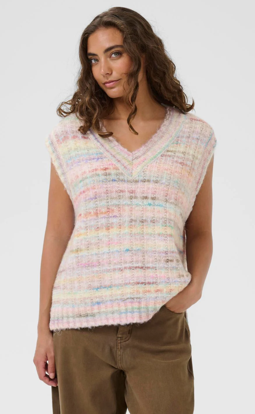Culture Vest - Bilo - Pink Multi - Image 2