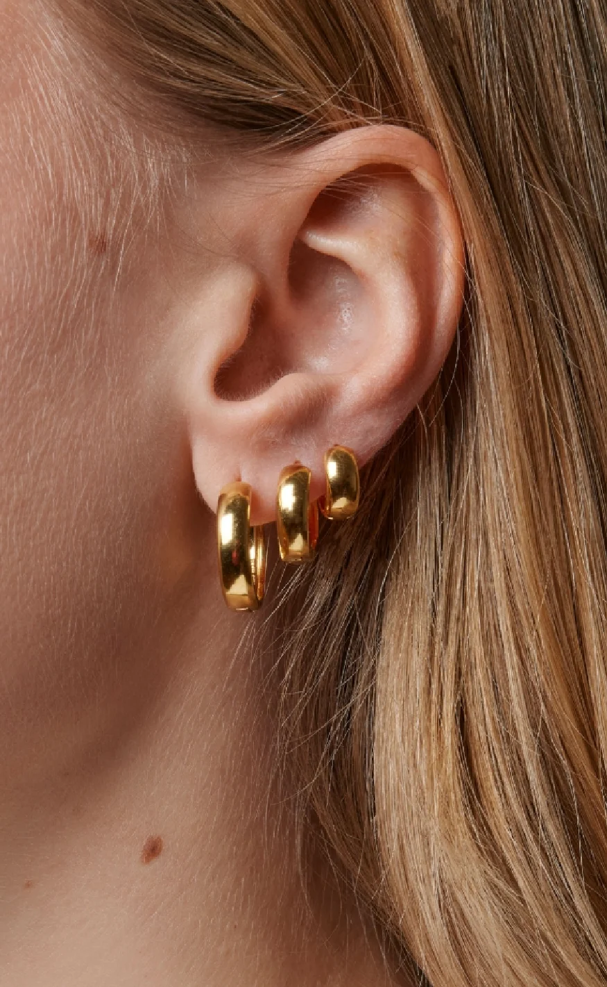 Enamel Copenhagen Øreringe - Classic 15 mm - Gold Colour - Image 2