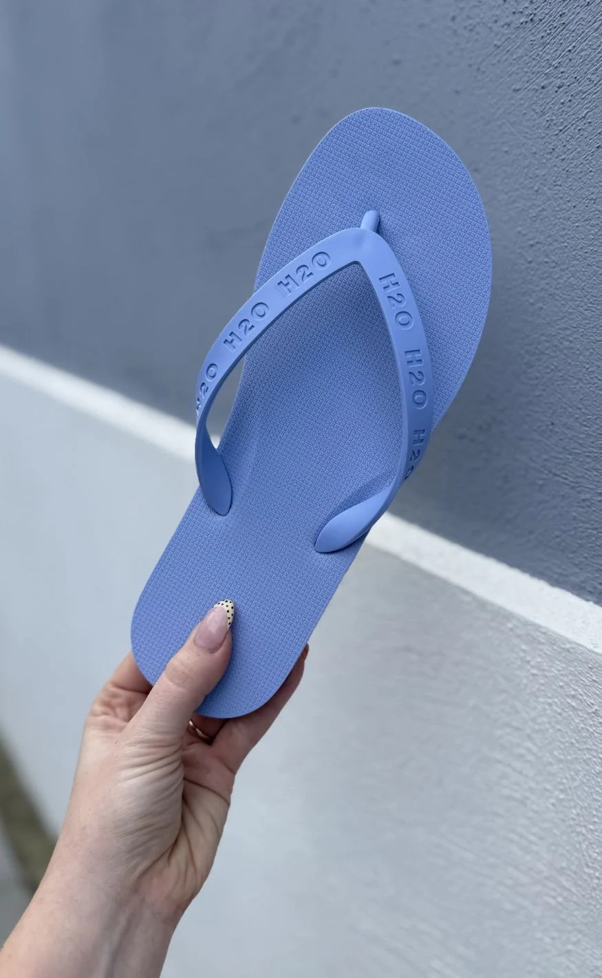 H2O Badesandal - Flip Flop  - Pastel Blue - Image 8