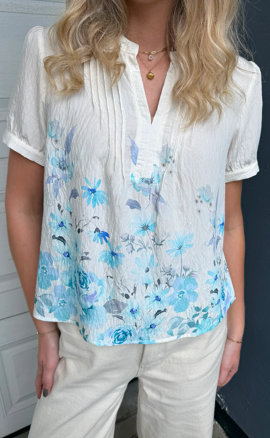 Say INA Copenhagen Bluse - Nina - Off White W. Blue Flowers - Image 3