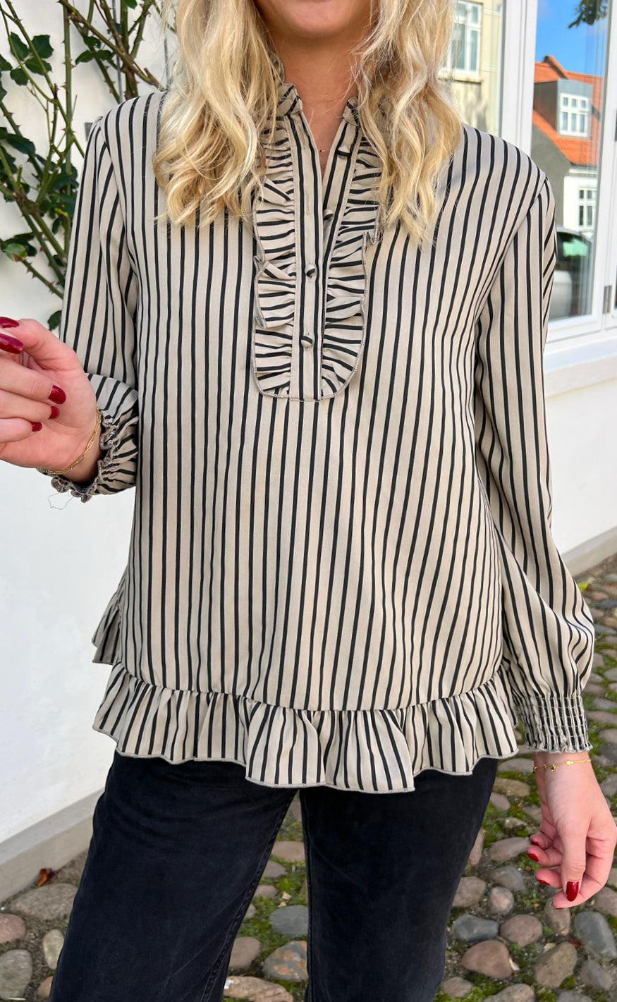 Say INA Copenhagen Bluse - Pia - Brown/Black Stripe - Image 5