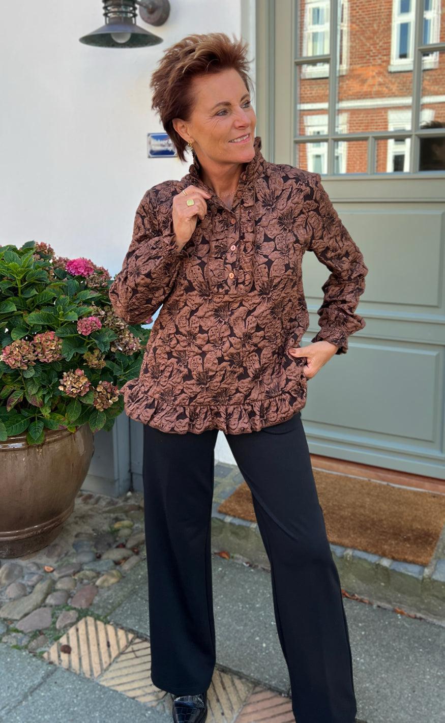 Say INA Copenhagen Bluse - Roxie - Brown - Image 4