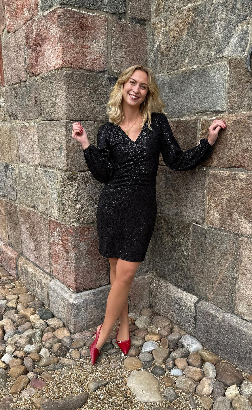Say INA Copenhagen Kjole - Bella - Black Sequin - Image 2