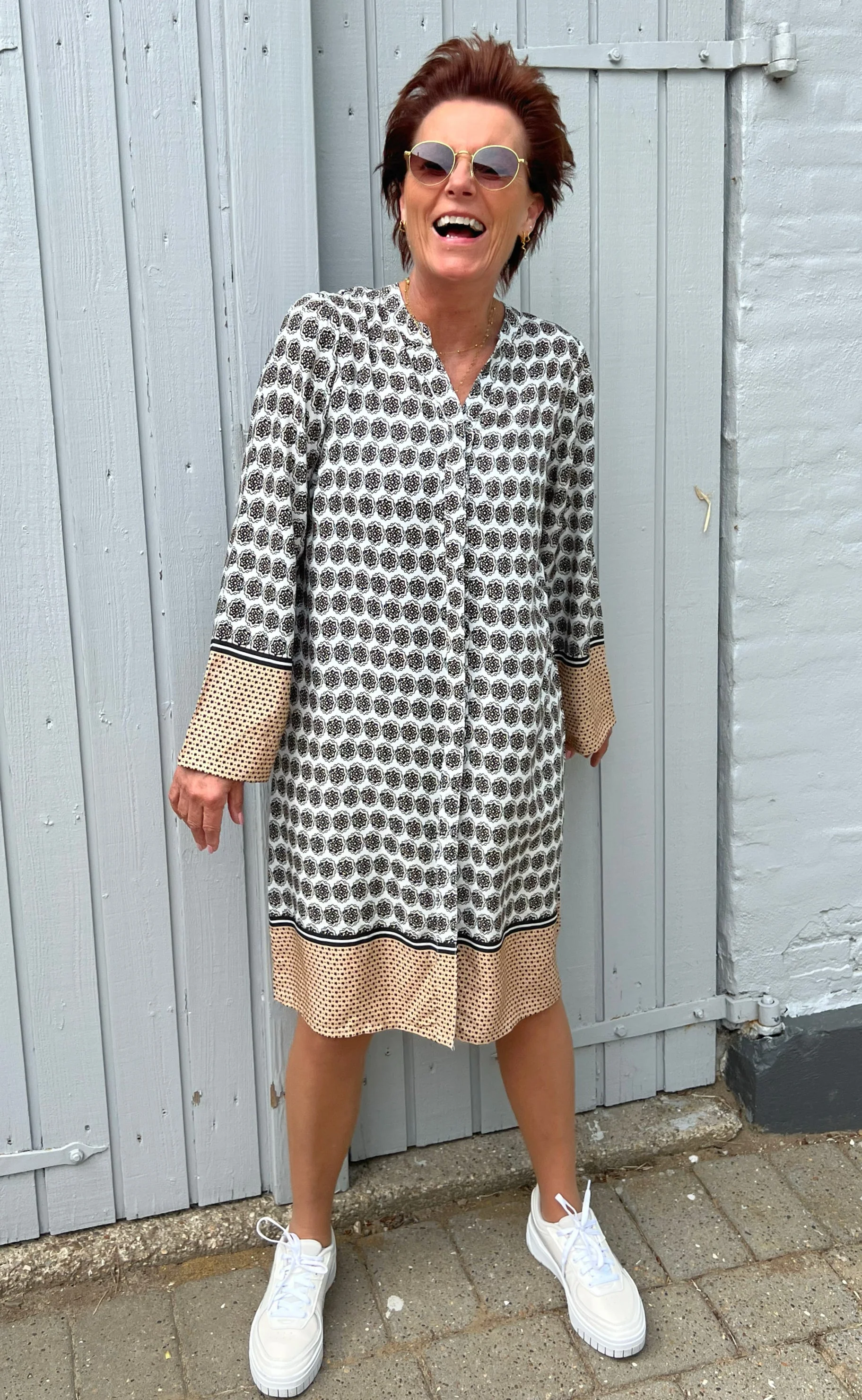 Say INA Copenhagen Kjole - Katia - Beige Print - Image 5
