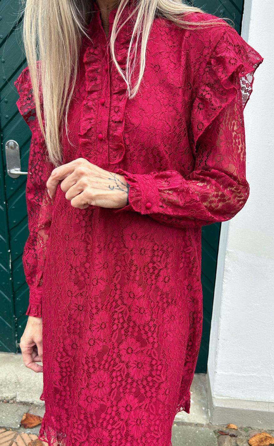 Say INA Copenhagen Kjole - Pia Lace - Bordeaux - Image 7