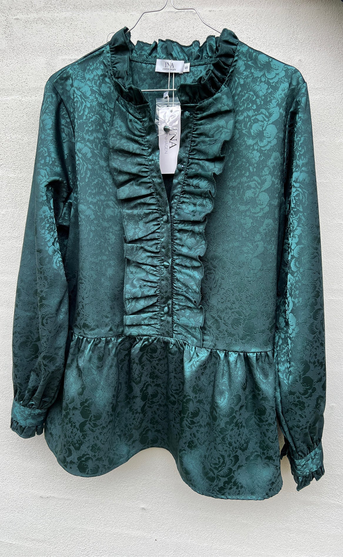 Say INA Copenhagen Skjorte - Evie - Dark Green Flower - Image 4