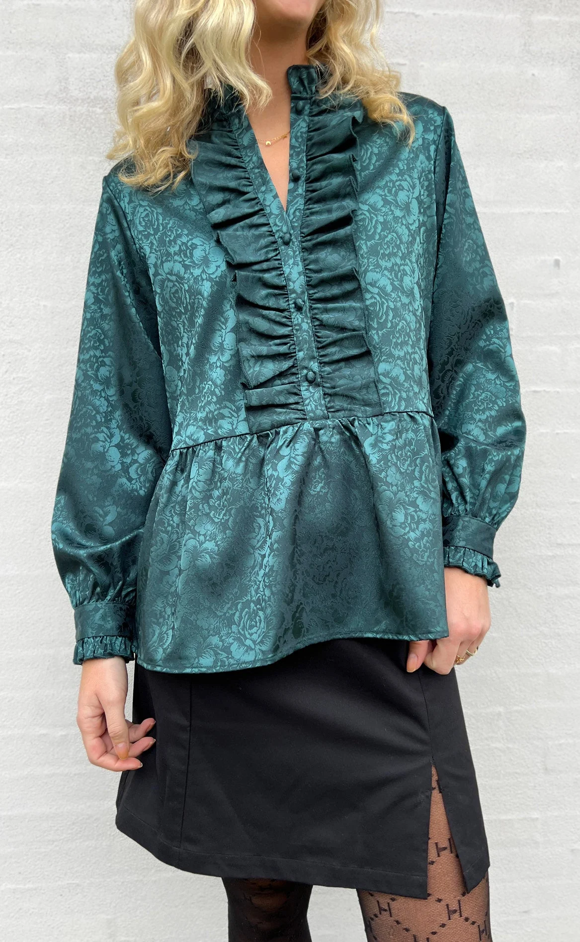 Say INA Copenhagen Skjorte - Evie - Dark Green Flower - Image 5