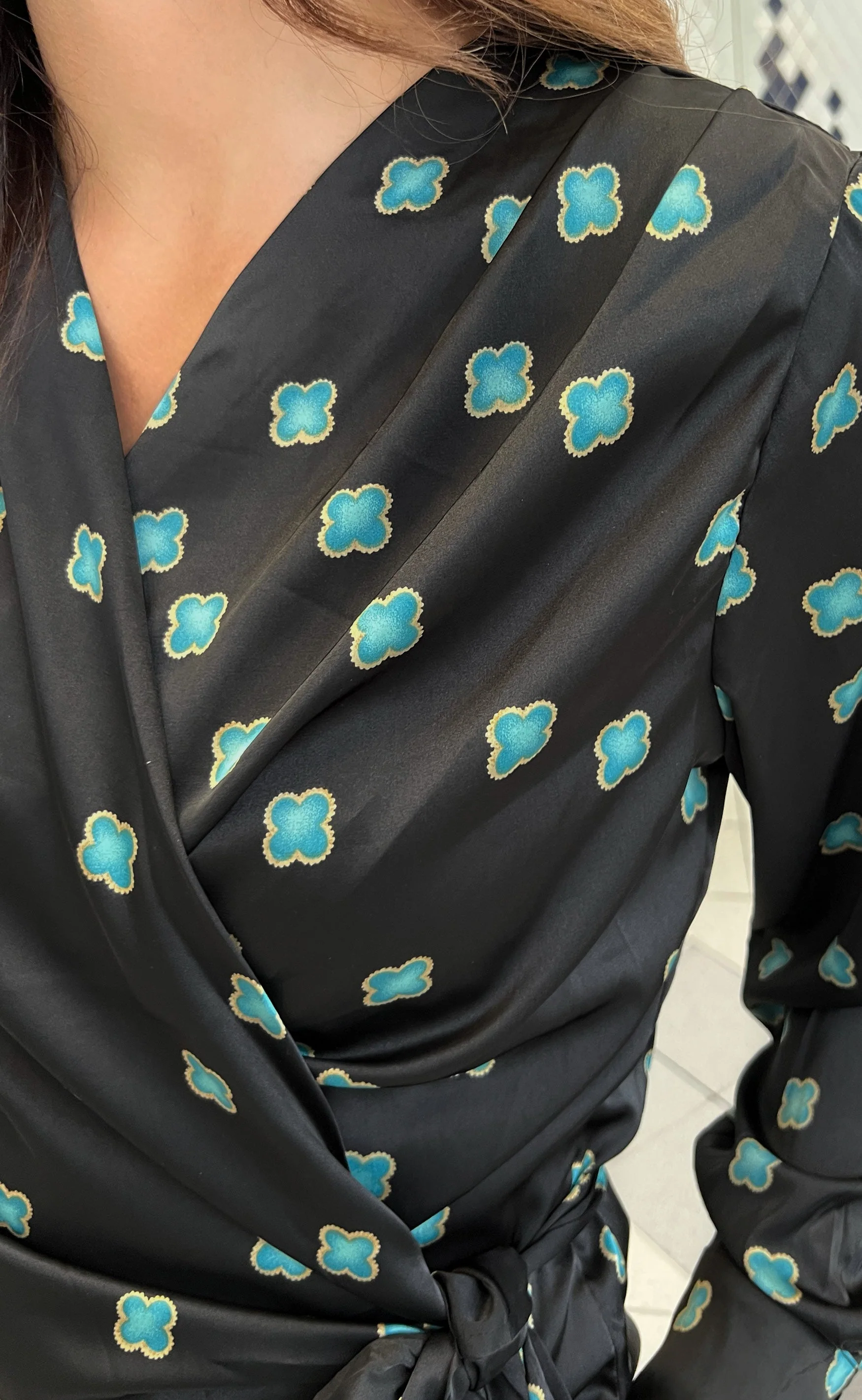 Say INA Copenhagen Bluse - Josse - Black/ Turquoise Print - Image 2