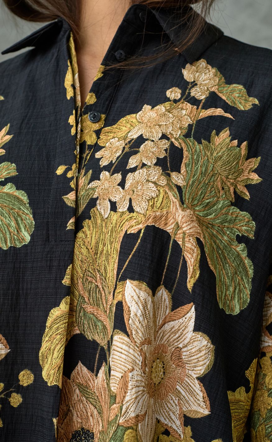 Love & Divine Bluse - Love1553 - Black Paisley - Image 6