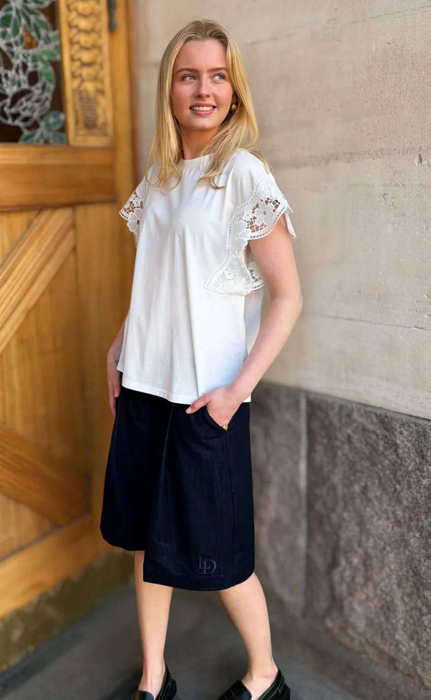 Love & Divine Shorts - Love1582 - Unwashed Denim - Image 5