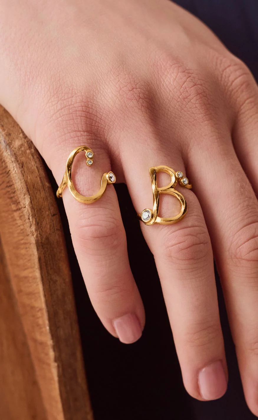 Maanesten Ring - C Alphabet - Gold Colour - Image 2
