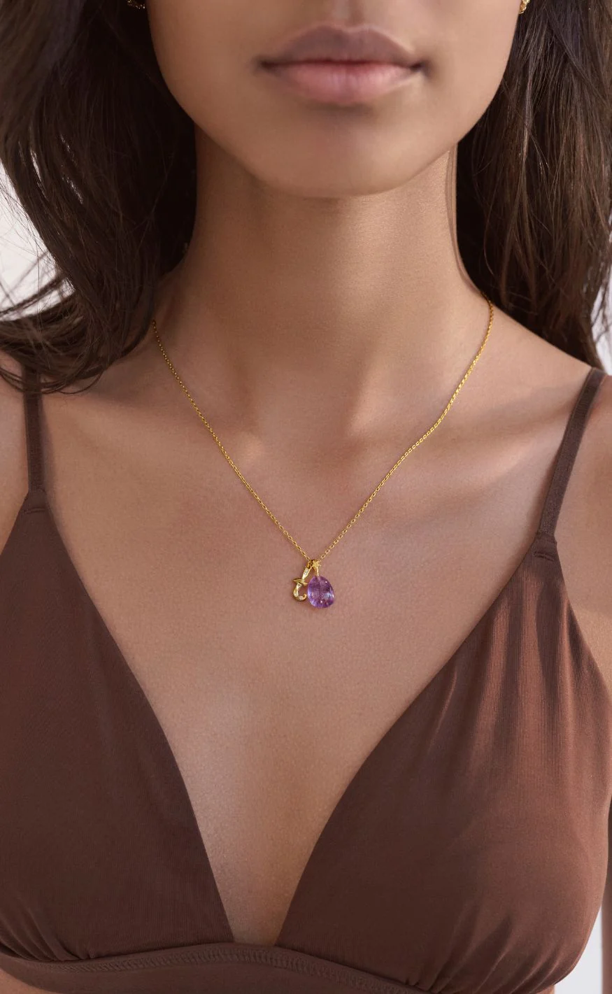 Maanesten Vedhæng - Amethyst Air - Gold Colour - Image 2