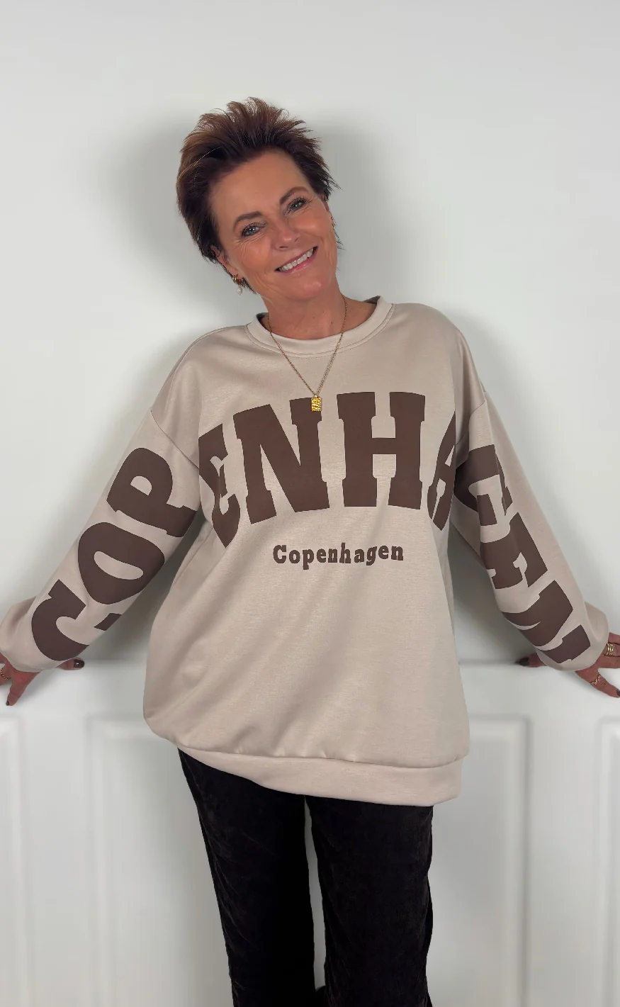 Marta Du Chateau Sweatshirt - Hibiscus - Beige - Image 4
