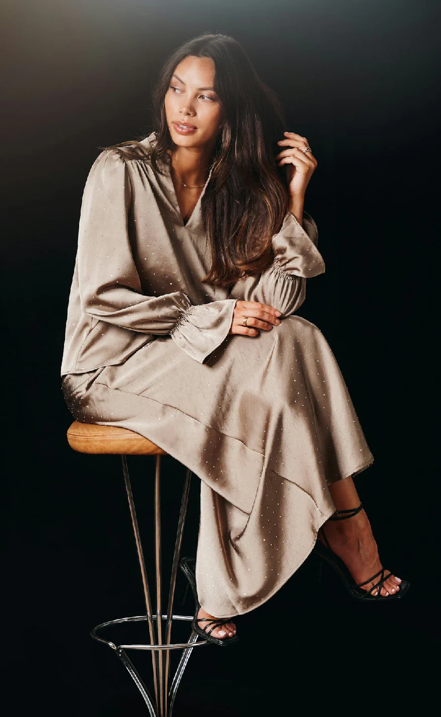 Neo Noir Bluse - Amara - Dark Taupe - Image 5