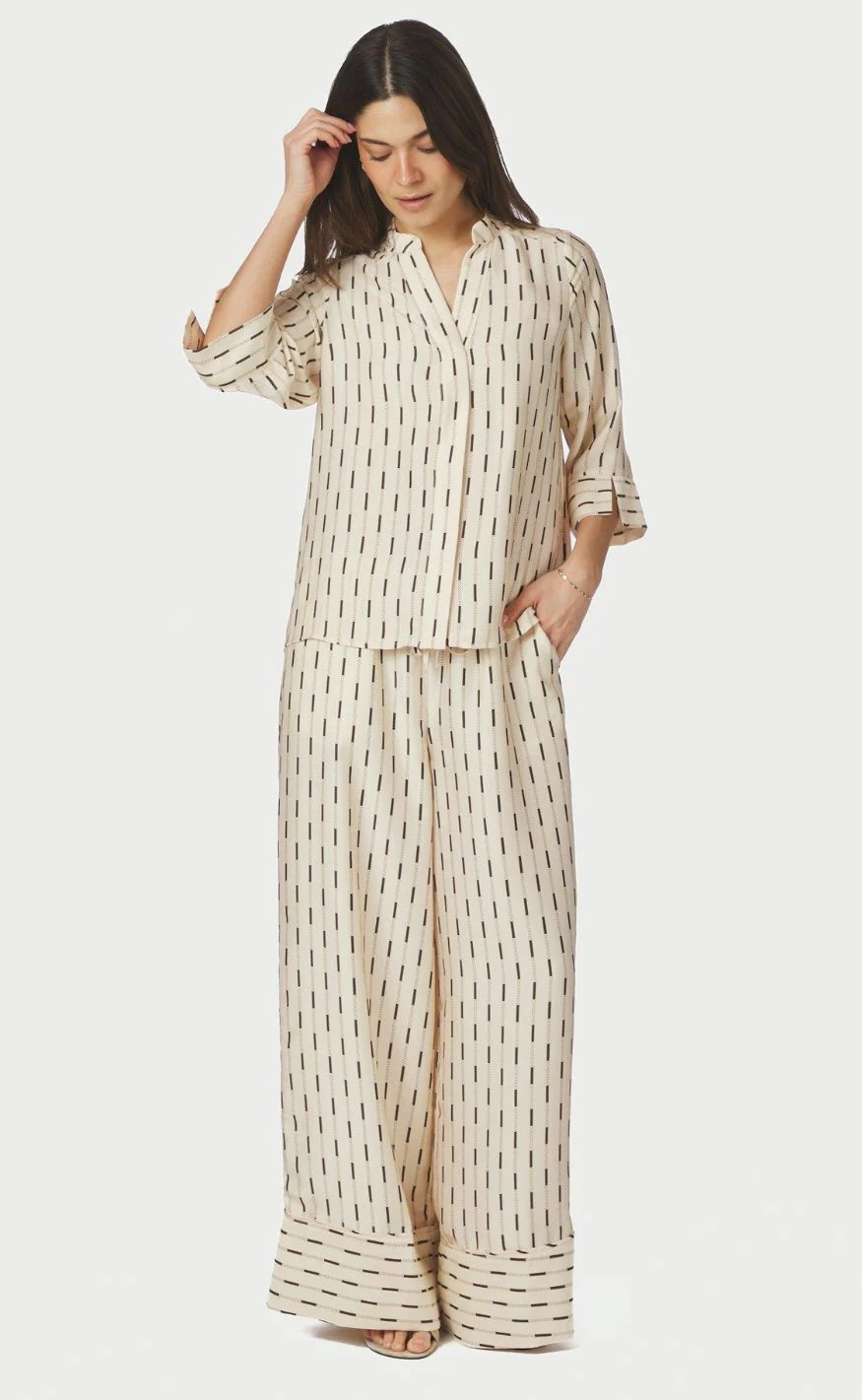 Neo Noir Bluse - Camile Print - Creme - Image 5