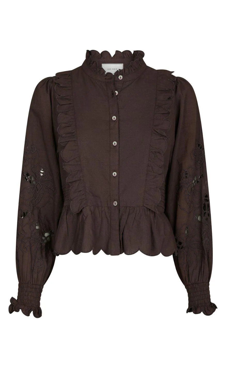 Neo Noir Bluse - Petrine Embroidery - Dark Brown - Image 2