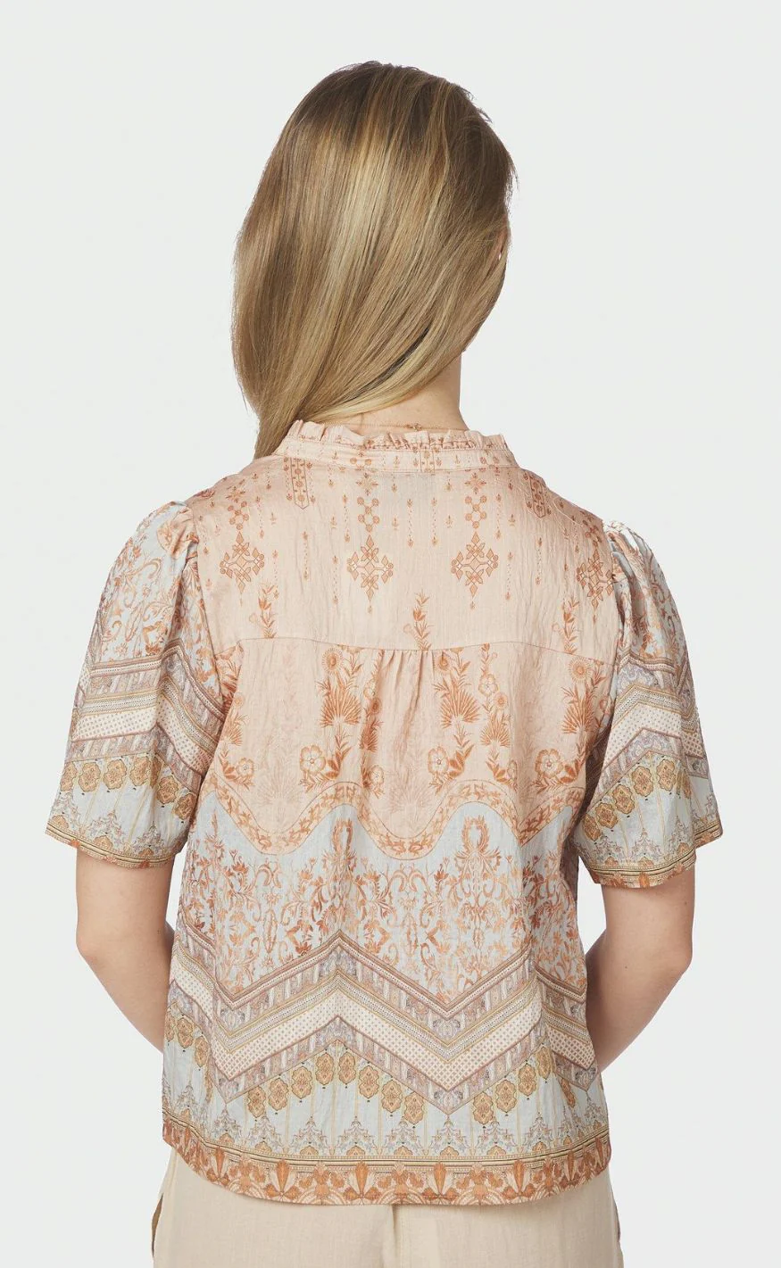 Neo Noir Bluse - Torana Flower Border - Flower Peach - Image 3