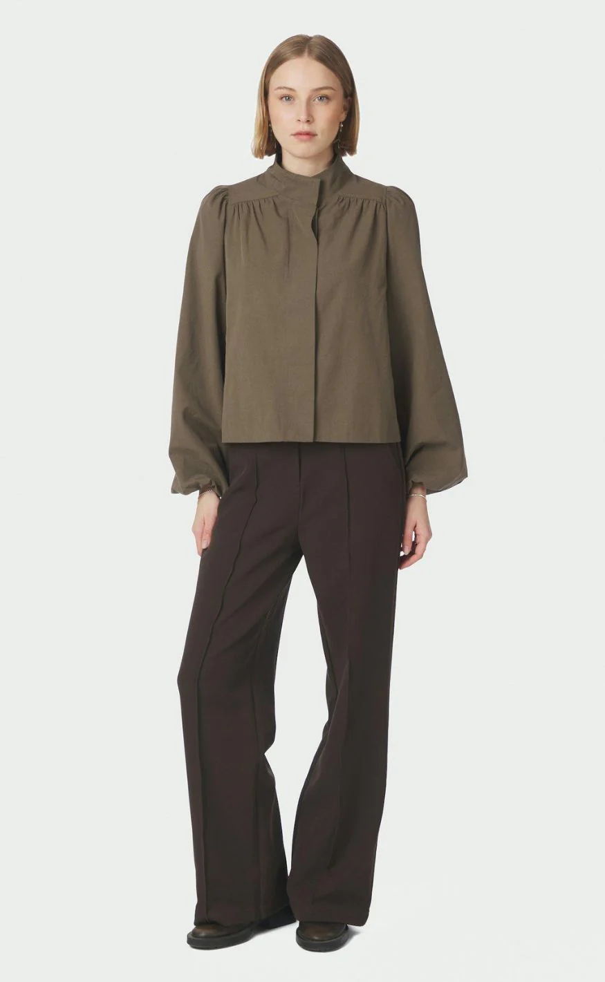 Neo Noir Jakke - Tirsa Twill - Army - Image 5