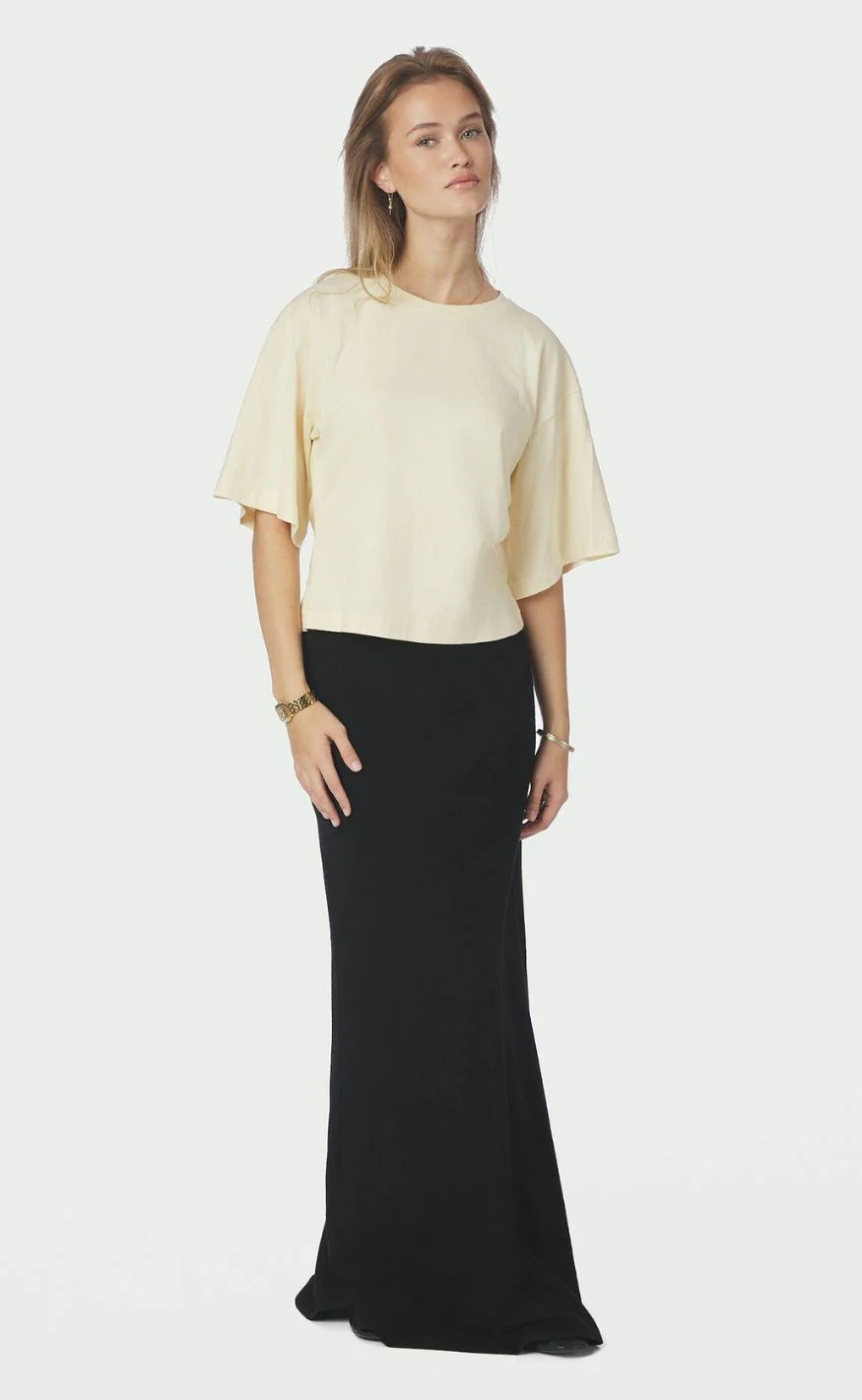 Neo Noir T-shirt - Asha Boxy Tee - Butter Yellow - Image 4