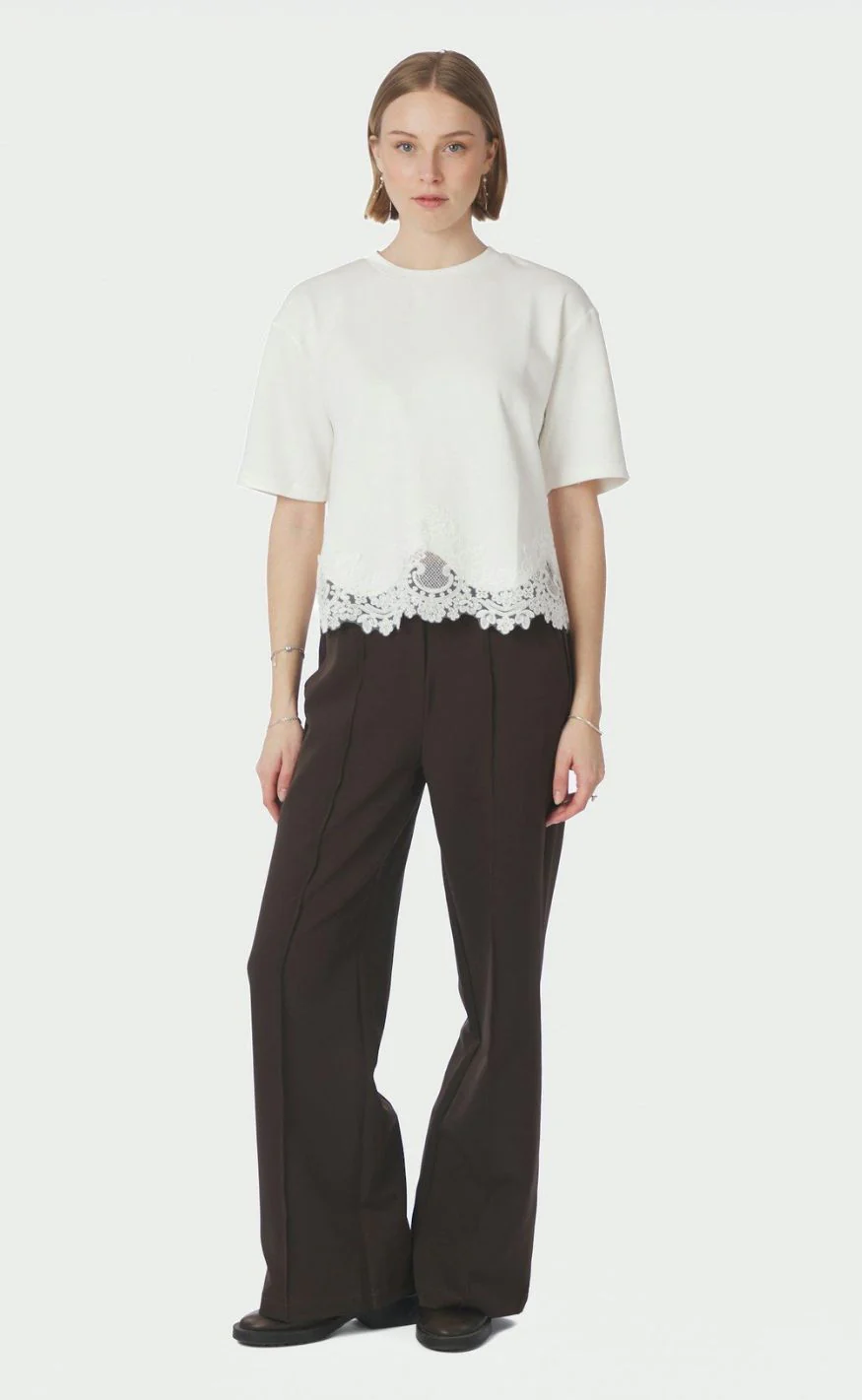 Neo Noir T-shirt - Iria Lace - White - Image 5