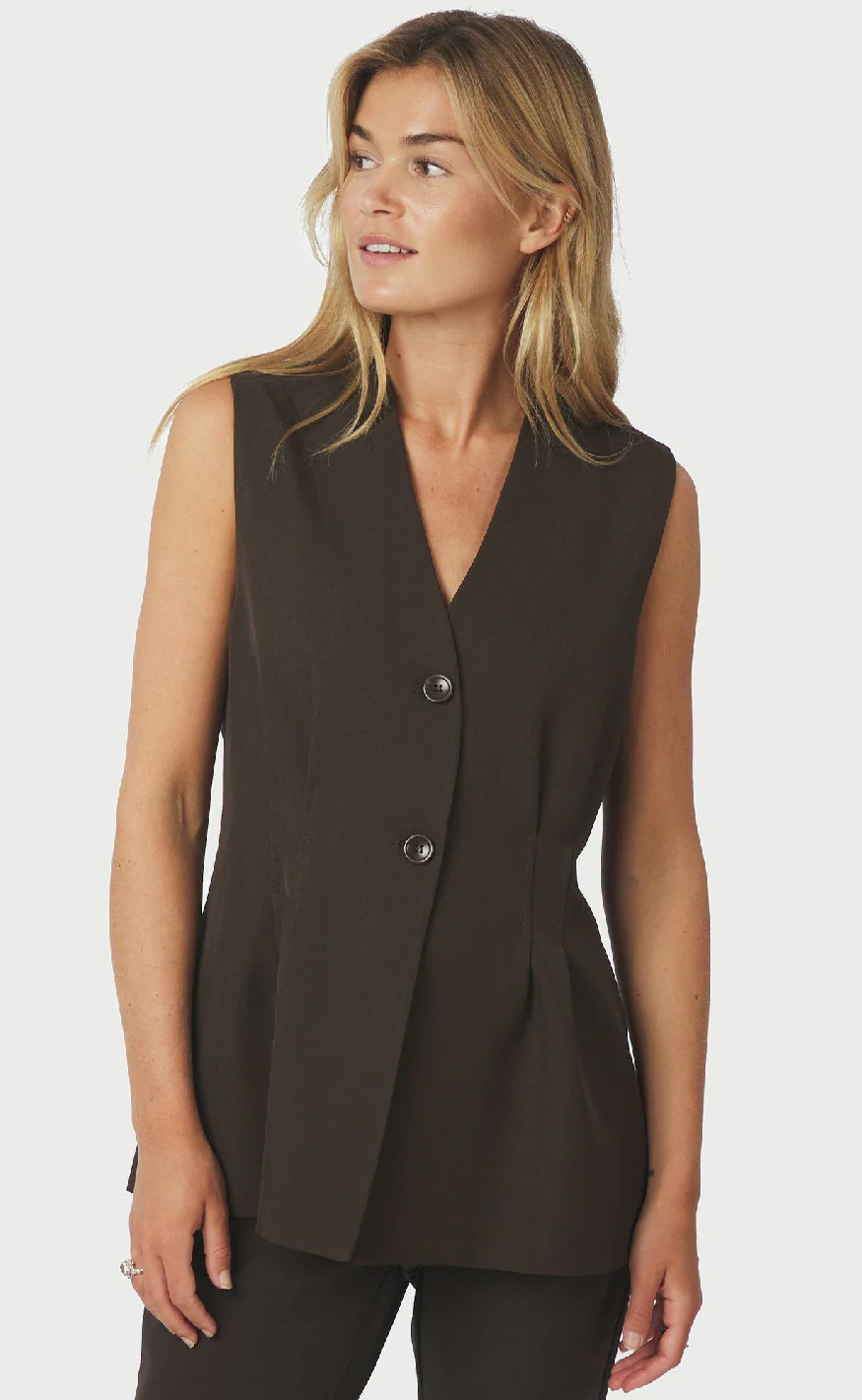 Neo Noir Vest - Finna Structure - Dark Brown - Image 2