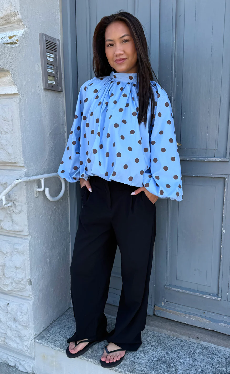 Say INA Copenhagen Bluse - Diana Dot - Blue W. Brown Dots - Image 3