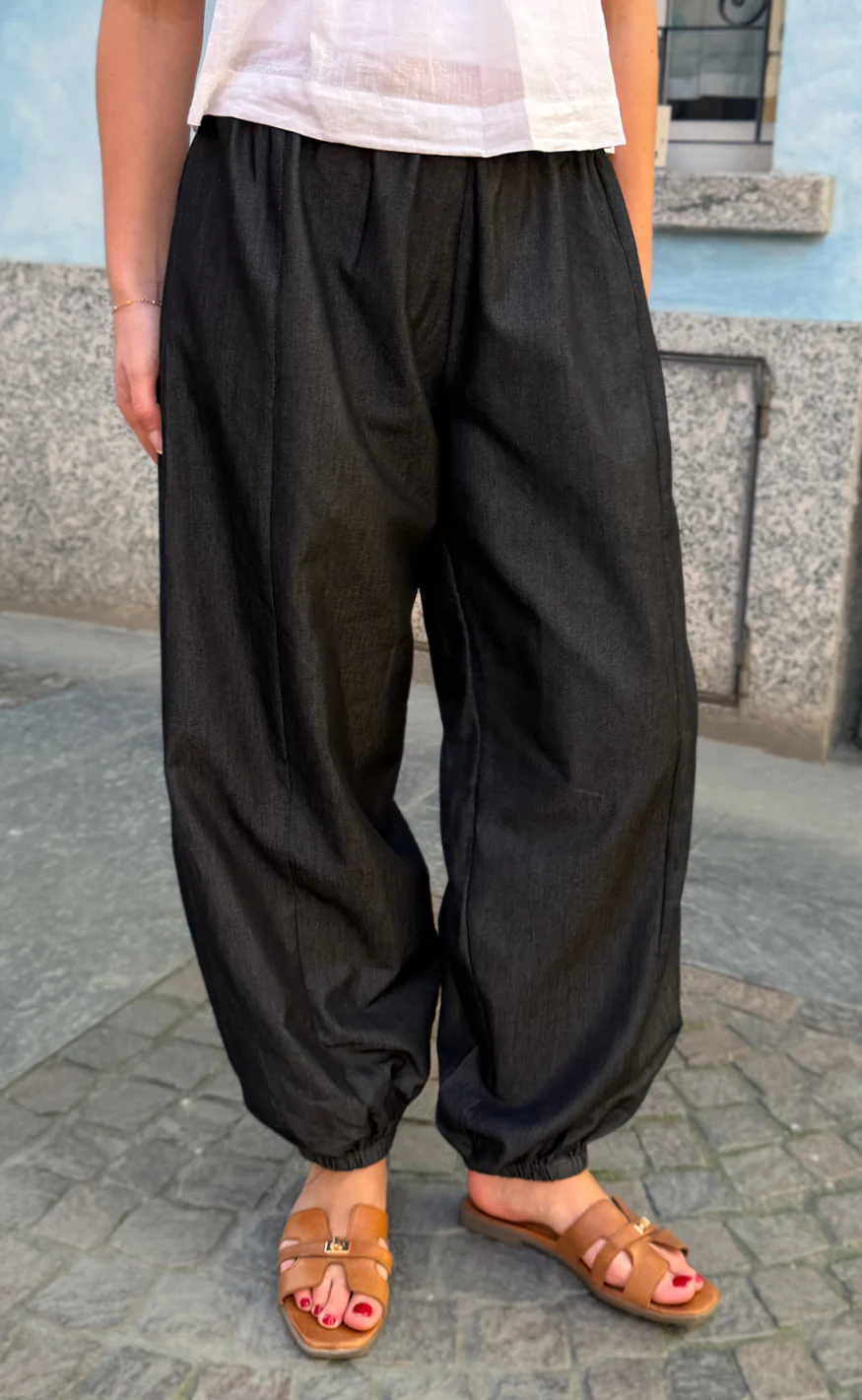 Say INA Copenhagen Bukser - Detia Balloon - Black Denim - Image 2