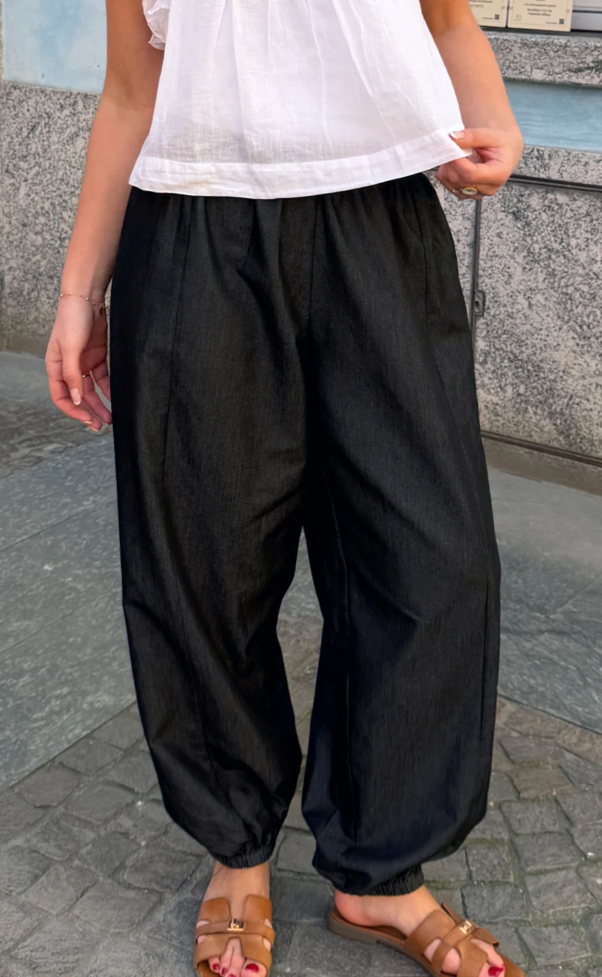 Say INA Copenhagen Bukser - Detia Balloon - Black Denim - Image 3