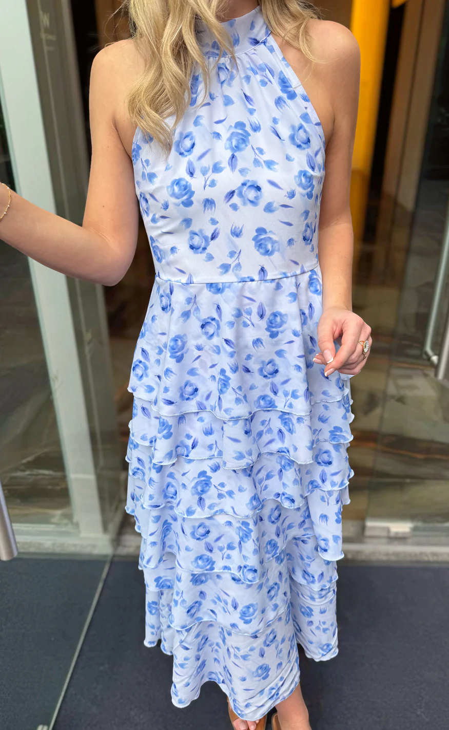Say INA Copenhagen Kjole - Feline Frill - Blue Flower - Image 3