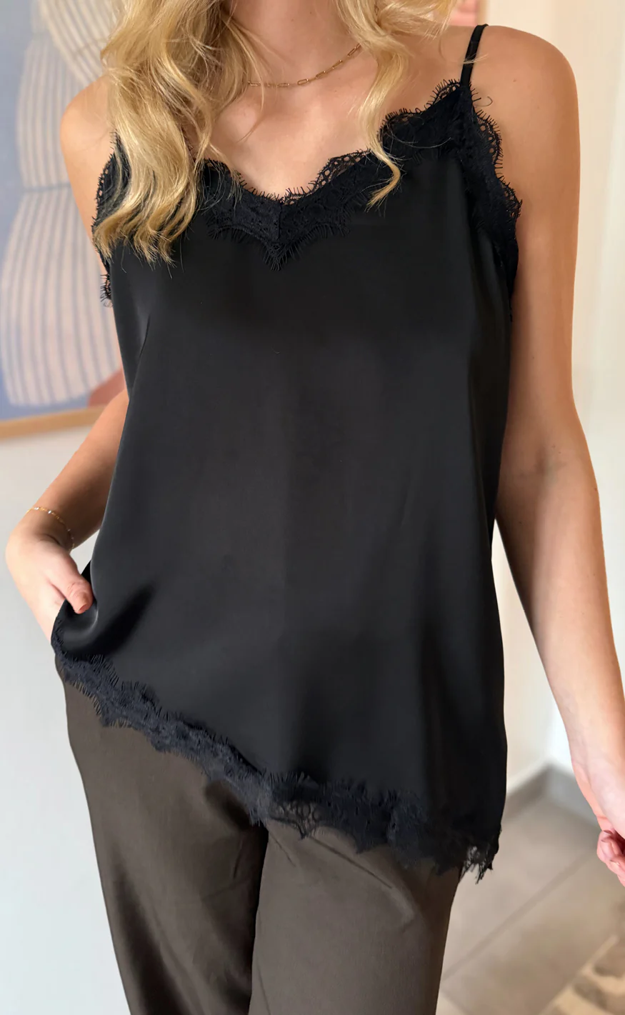 Say INA Copenhagen Top - Lavi Lace - Black Satin - Image 3