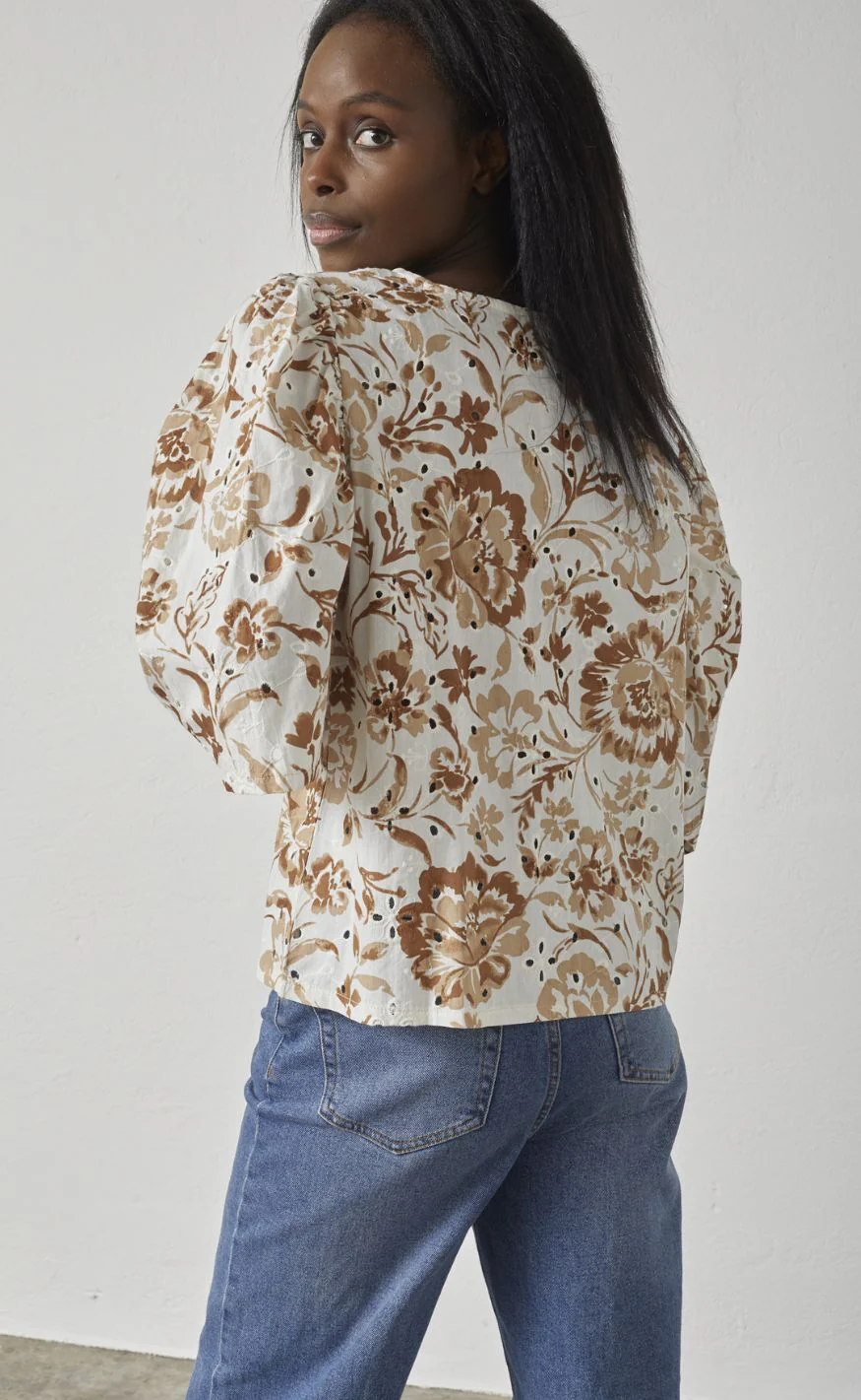Sisters Point Top - GILMA-N.T2 - Cream/Brown - Image 3