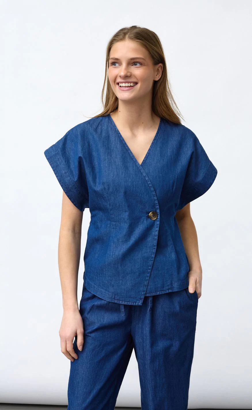 Sisters Point Vest - EVELA-VE3 - D. Blue Denim - Image 8
