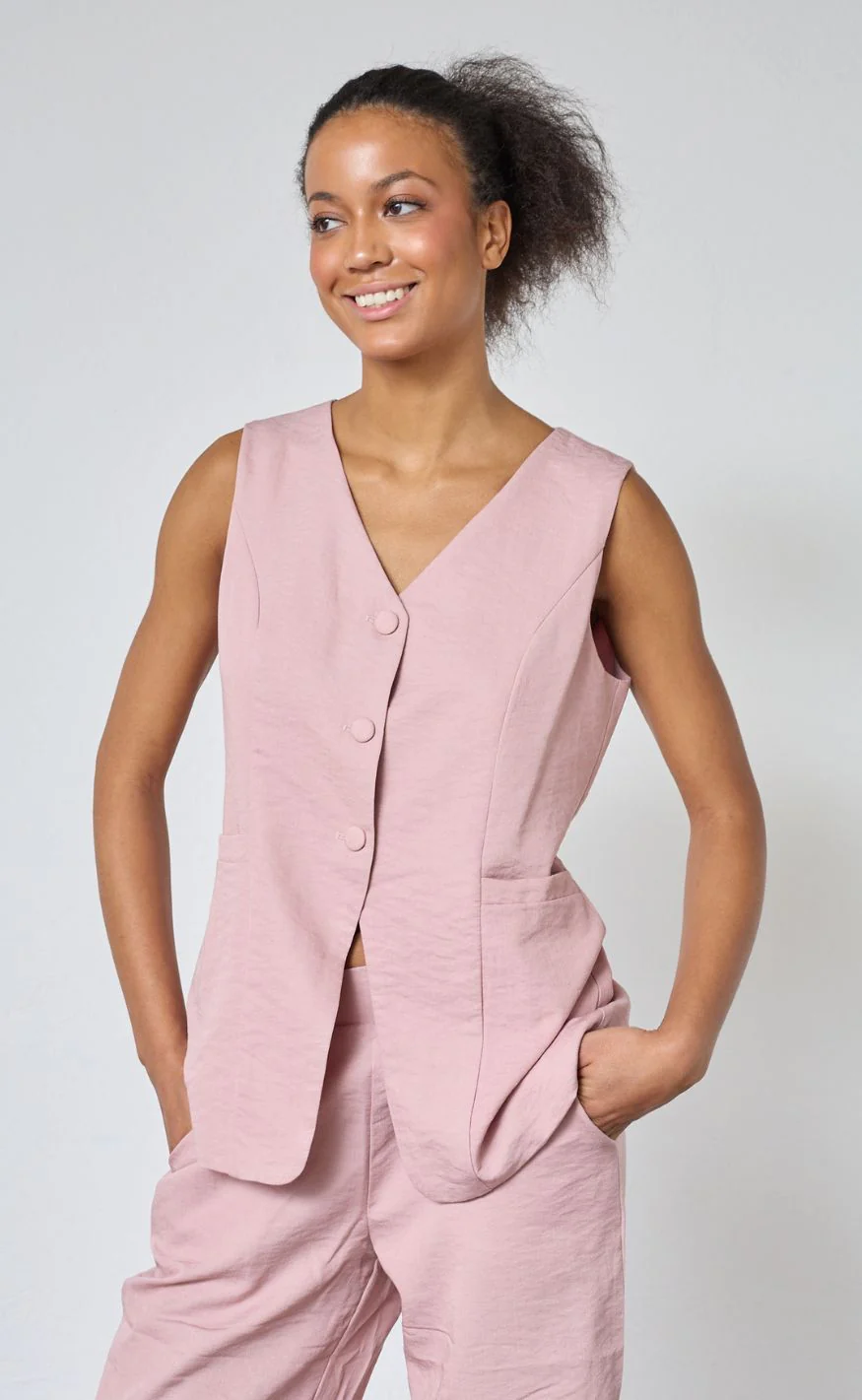 Sisters Point Vest - GAME-VE - Mauve - Image 4