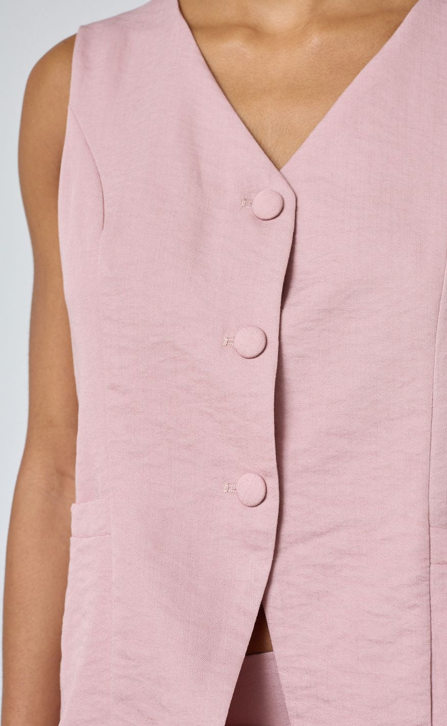 Sisters Point Vest - GAME-VE - Mauve - Image 6