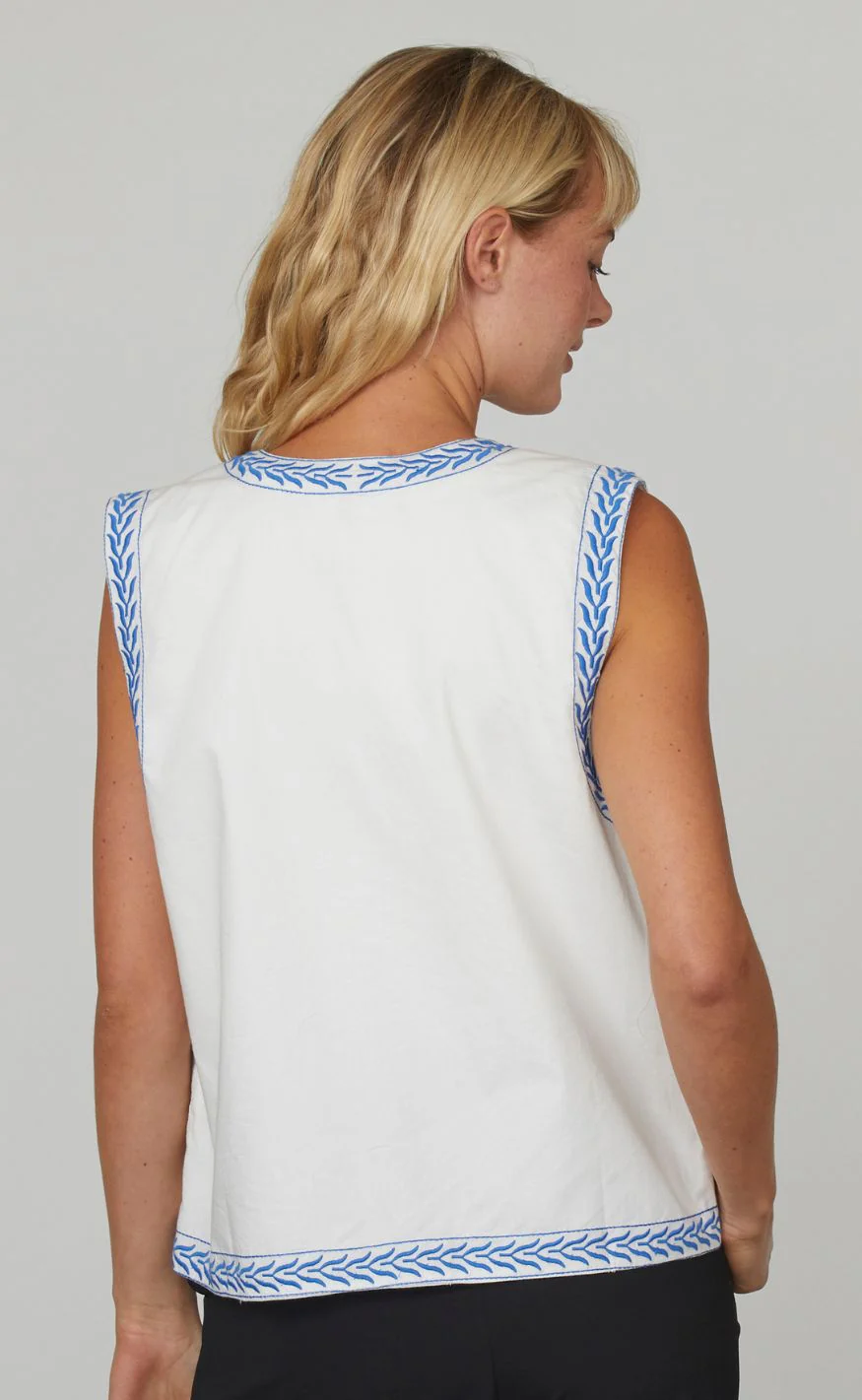 Sisters Point Vest - SAVANA-VE - White/Blue - Image 3